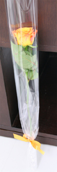 1本のバラの花束