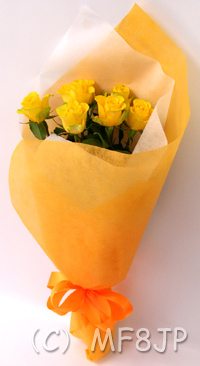 7本のバラの花束
