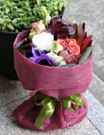 名古屋の花屋がお届けします。