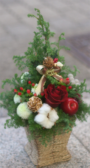クリスマスリース風フラワーアレンジ